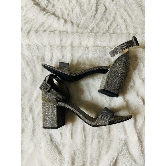 CL Chinese Laundry Jody Heel Ankle Strappy Size 8.5m Gold Metallic Wedding Club - Picture 5 of 14